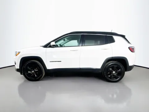More photos of 2019 Jeep Compass Latitude at CarLink Morristown, NJ
