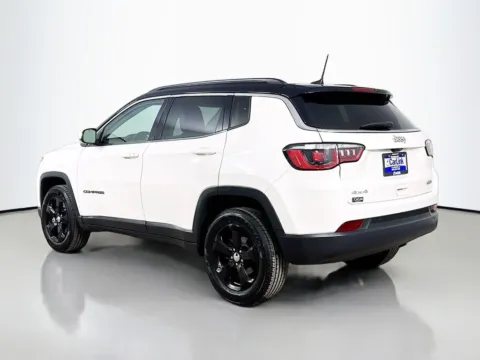 More photos of 2019 Jeep Compass Latitude at CarLink Morristown, NJ