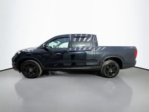 More photos of 2017 Honda Ridgeline Black Edition at CarLink Morristown, NJ