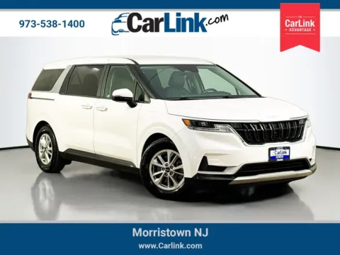 White 2022 Kia Carnival LXS for sale in Morristown, NJ
