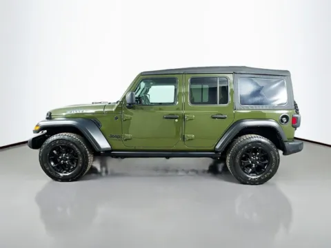 More photos of 2021 Jeep Wrangler Unlimited Willys at CarLink Morristown, NJ