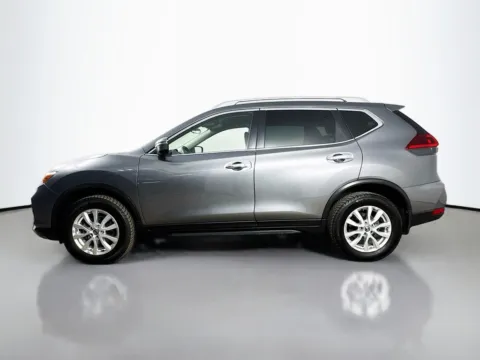 More photos of 2020 Nissan Rogue SV at CarLink Morristown, NJ