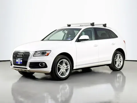 Another view of 2017 Audi Q5 2.0T Premium for sale in Morristown, NJ at CarLink Morristown