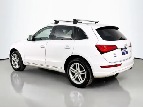 More photos of 2017 Audi Q5 2.0T Premium at CarLink Morristown, NJ