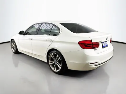 More photos of 2018 BMW 3 Series 330i xDrive at CarLink Morristown, NJ