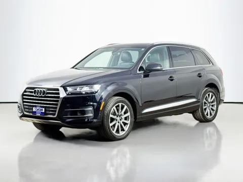 Another view of 2019 Audi Q7 55 Premium Plus for sale in Morristown, NJ at CarLink Morristown