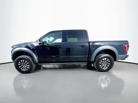 More photos of 2019 Ford F-150 Raptor at CarLink Morristown, NJ