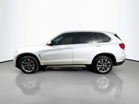 More photos of 2017 BMW X5 xDrive35i at CarLink Morristown, NJ
