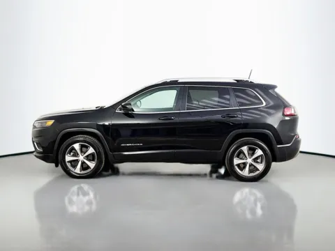 More photos of 2019 Jeep Cherokee Limited at CarLink Morristown, NJ