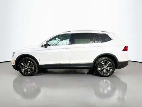 More photos of 2019 Volkswagen Tiguan 2.0T SEL at CarLink Morristown, NJ