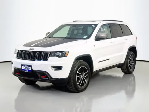 Another view of 2018 Jeep Grand Cherokee Trailhawk for sale in Morristown, NJ at CarLink Morristown