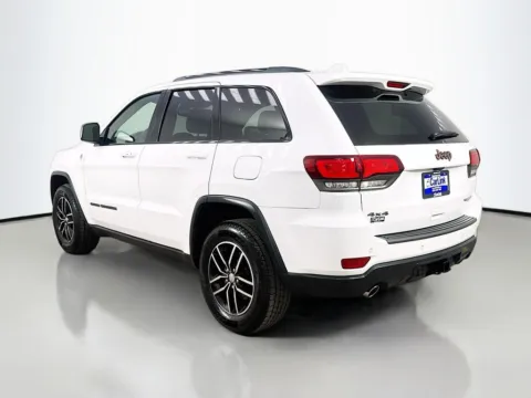 More photos of 2018 Jeep Grand Cherokee Trailhawk at CarLink Morristown, NJ