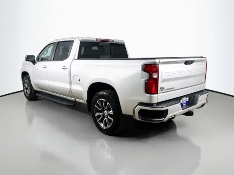 More photos of 2019 Chevrolet Silverado 1500 RST at CarLink Morristown, NJ