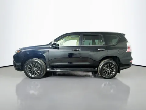 More photos of 2020 Lexus GX 460 at CarLink Morristown, NJ