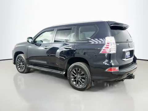 More photos of 2020 Lexus GX 460 at CarLink Morristown, NJ