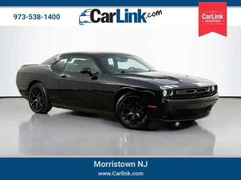 Black 2017 Dodge Challenger SXT for sale in Morristown, NJ