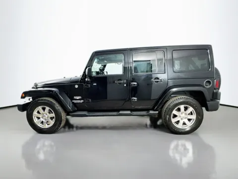 More photos of 2013 Jeep Wrangler Unlimited Sahara at CarLink Morristown, NJ