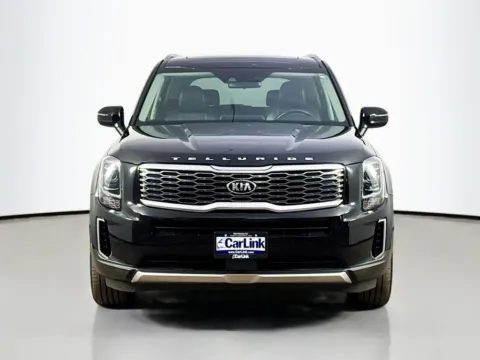 Photos of 2020 Kia Telluride S for sale in Morristown, NJ at CarLink Morristown