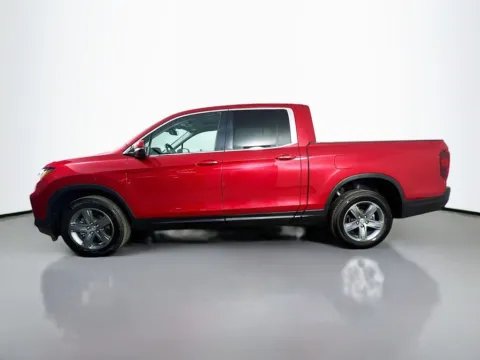 More photos of 2021 Honda Ridgeline RTL at CarLink Morristown, NJ
