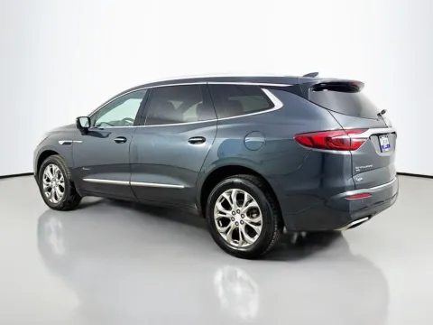 More photos of 2021 Buick Enclave Avenir at CarLink Morristown, NJ