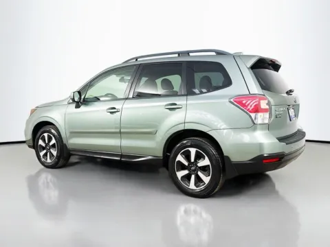 More photos of 2018 Subaru Forester 2.5i Premium at CarLink Morristown, NJ