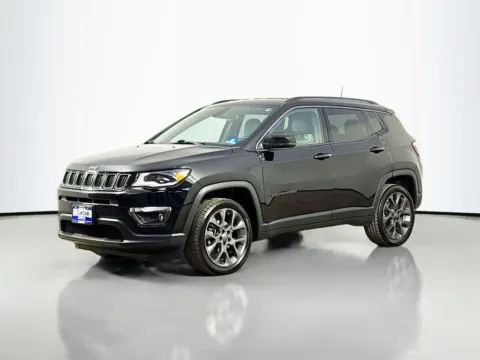 Another view of 2020 Jeep Compass High Altitude for sale in Morristown, NJ at CarLink Morristown