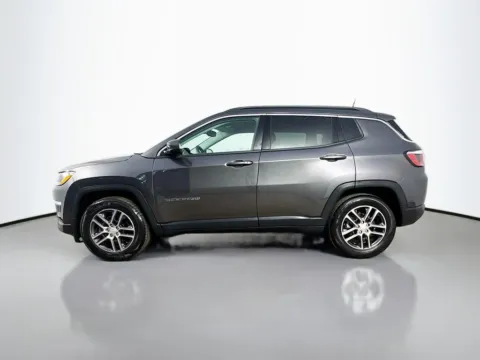 More photos of 2018 Jeep Compass Latitude at CarLink Morristown, NJ