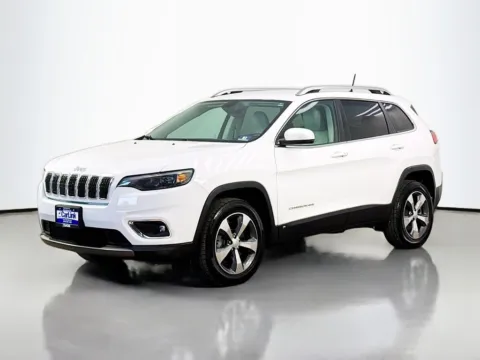 Another view of 2019 Jeep Cherokee Limited for sale in Morristown, NJ at CarLink Morristown
