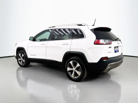 More photos of 2019 Jeep Cherokee Limited at CarLink Morristown, NJ