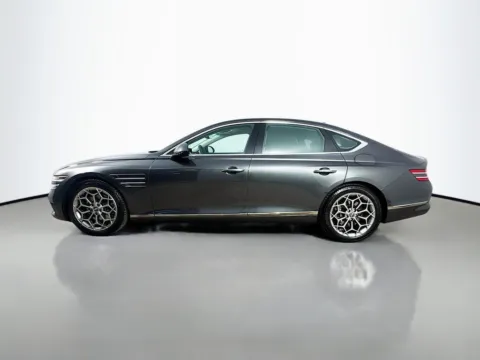 More photos of 2022 Genesis G80 2.5T at CarLink Morristown, NJ