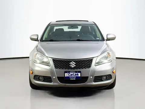 Photos of 2010 Suzuki Kizashi SE for sale in Morristown, NJ at CarLink Morristown