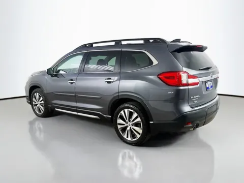 More photos of 2022 Subaru Ascent Touring at CarLink Morristown, NJ
