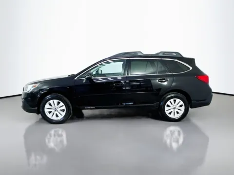 More photos of 2019 Subaru Outback 2.5i Premium at CarLink Morristown, NJ