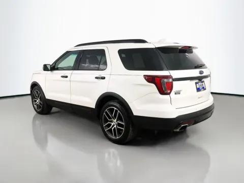 More photos of 2016 Ford Explorer Sport at CarLink Morristown, NJ