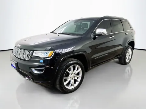 Another view of 2018 Jeep Grand Cherokee Overland for sale in Morristown, NJ at CarLink Morristown