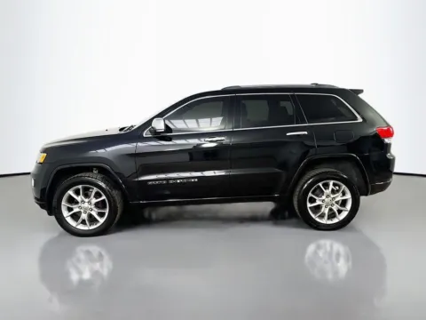 More photos of 2018 Jeep Grand Cherokee Overland at CarLink Morristown, NJ