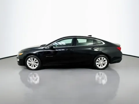 More photos of 2023 Chevrolet Malibu LT at CarLink Morristown, NJ
