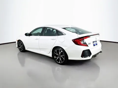 More photos of 2019 Honda Civic Si at CarLink Morristown, NJ