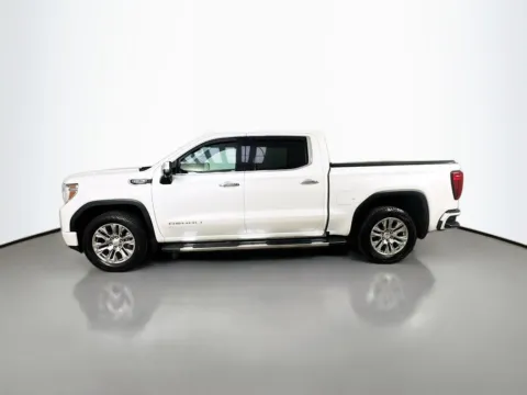 More photos of 2021 GMC Sierra 1500 Denali at CarLink Morristown, NJ
