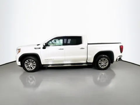 More photos of 2021 GMC Sierra 1500 Denali at CarLink Morristown, NJ