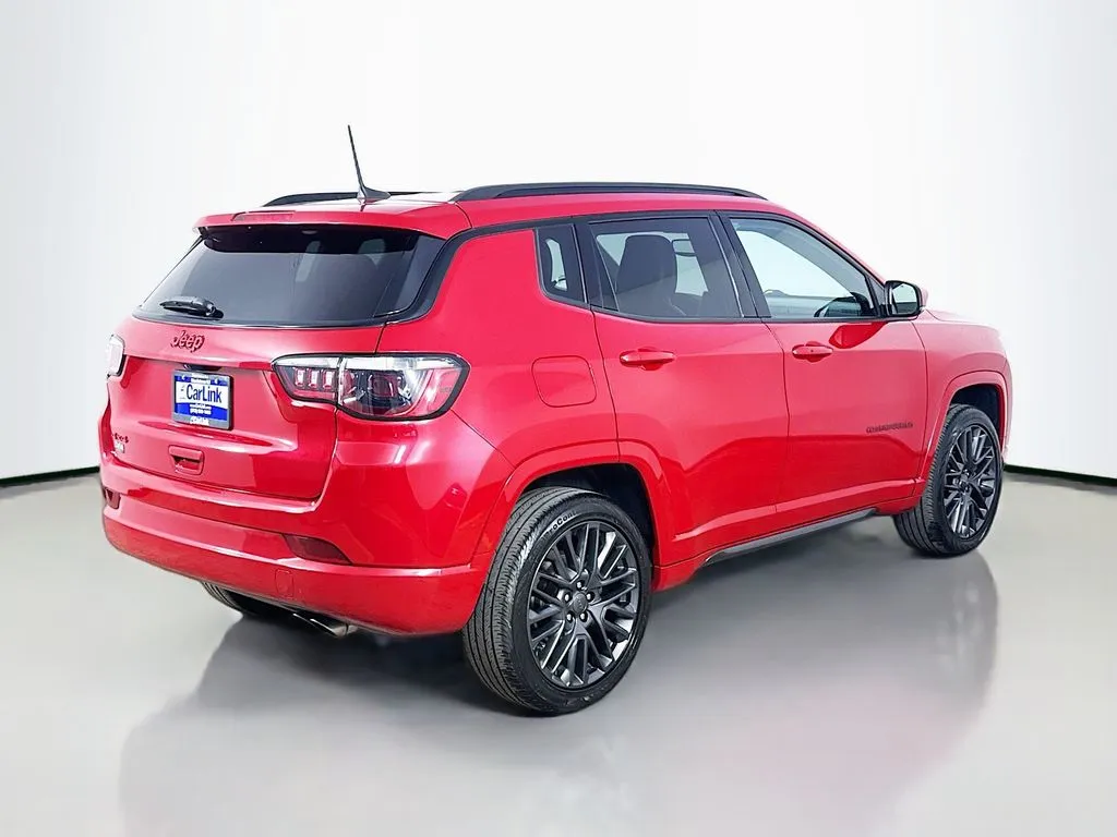 2022 Jeep Compass (RED) Edition - Photo 8