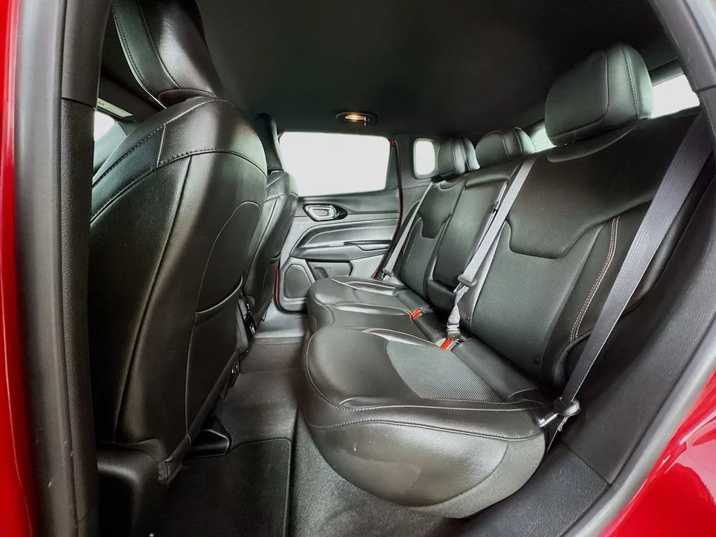 2022 Jeep Compass (RED) Edition - Photo 29