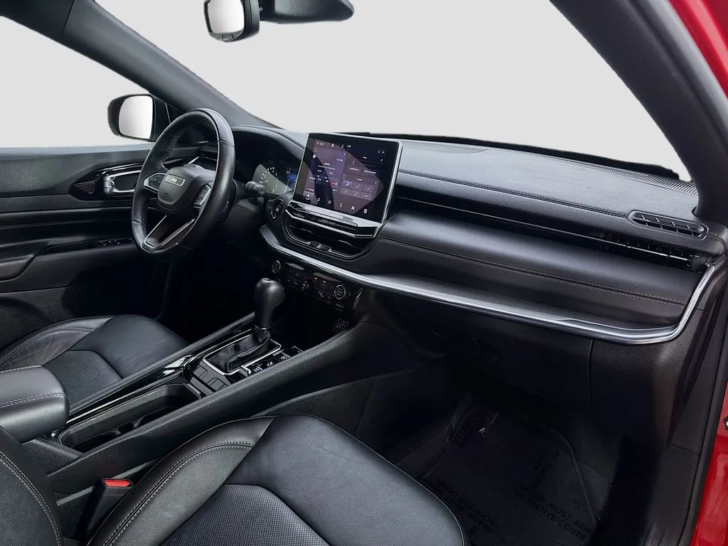 2022 Jeep Compass (RED) Edition - Photo 37