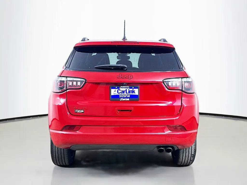 2022 Jeep Compass (RED) Edition - Photo 7