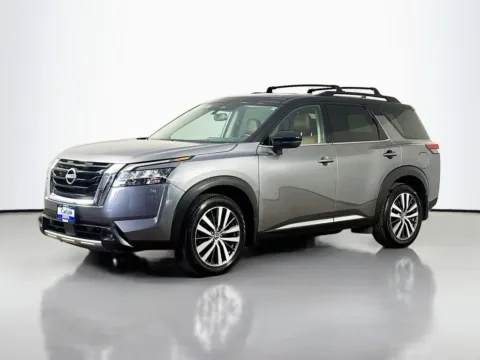 Another view of 2022 Nissan Pathfinder Platinum for sale in Morristown, NJ at CarLink Morristown
