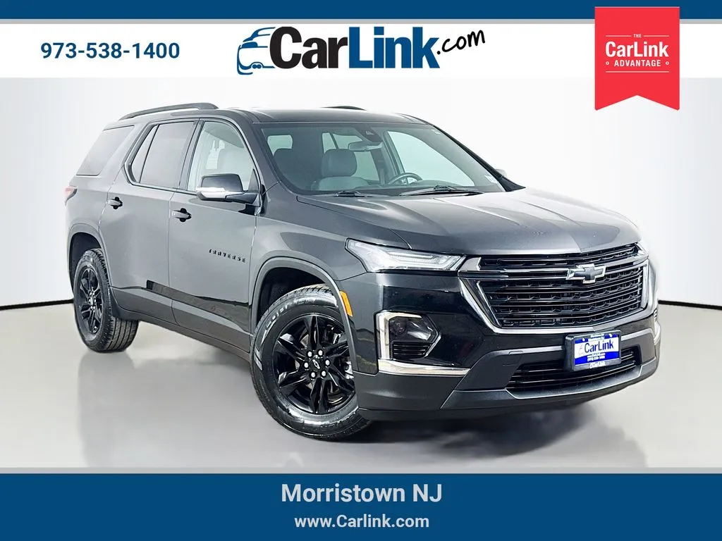 Black 2022 Chevrolet Traverse LT for sale in Morristown, NJ
