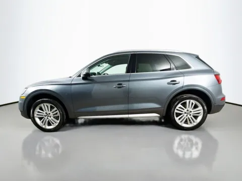 More photos of 2020 Audi Q5 45 Premium Plus at CarLink Morristown, NJ