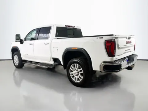 More photos of 2021 GMC Sierra 2500HD SLT at CarLink Morristown, NJ