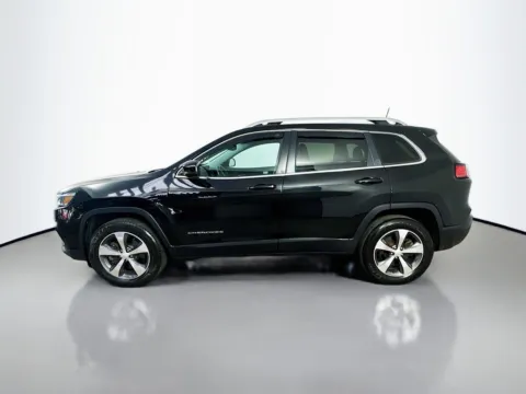 More photos of 2020 Jeep Cherokee Limited at CarLink Morristown, NJ