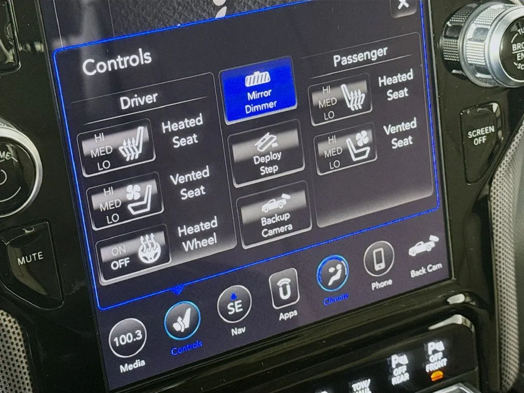 2019 RAM Ram 1500 Pickup Limited - Photo 25